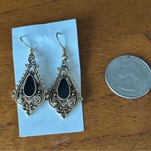 Elegant Goth Gold Toned Teardrop Dangly Earrings with Black Stone